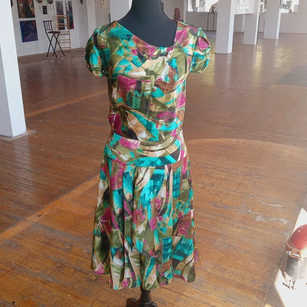 Sunny Leigh vivid Abstract Skirt Set